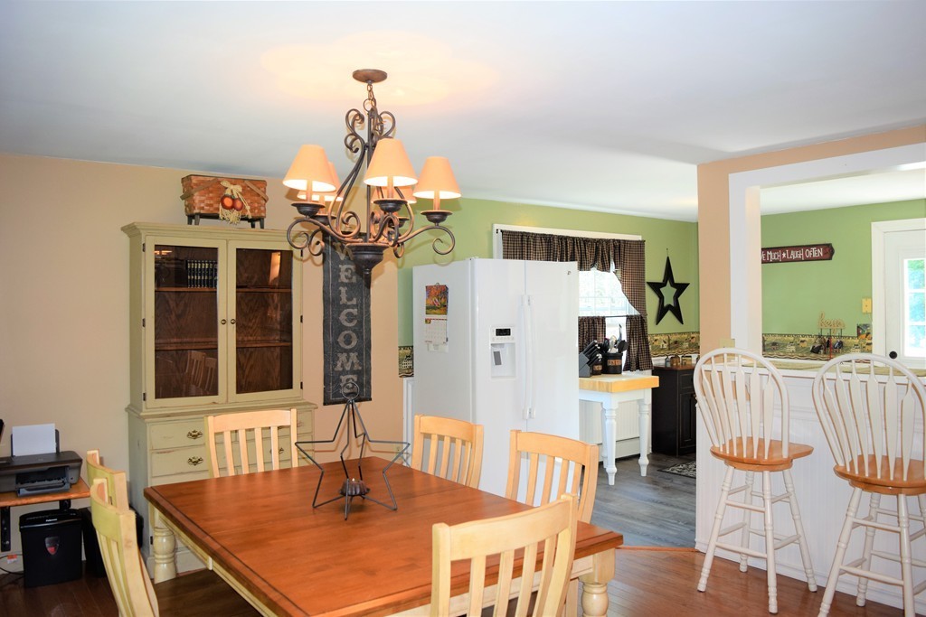 42 Dorset Road Athol, MA 01331 - Photo 4 of 27 Gallery Image 4