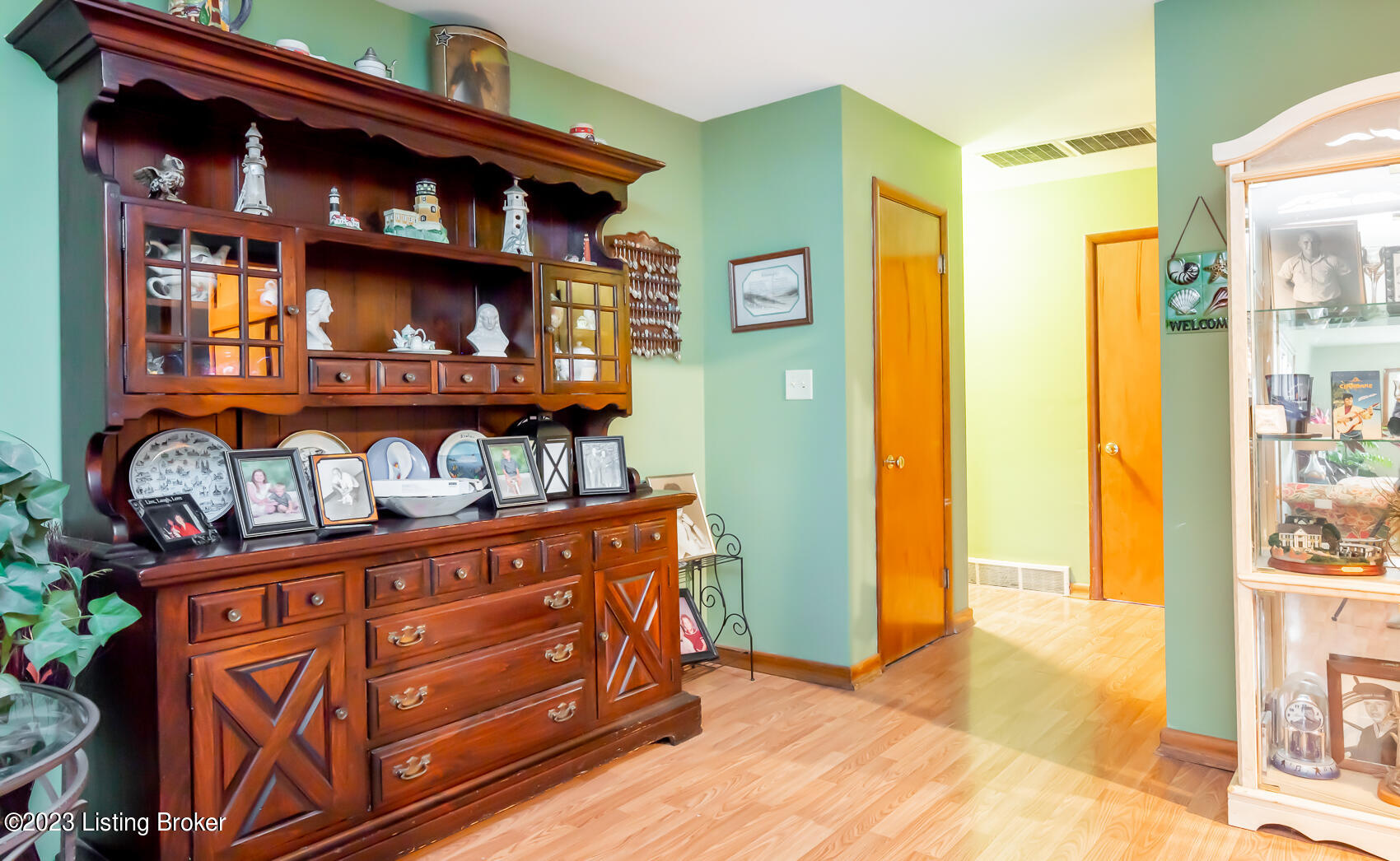 9305 Fairground Road Louisville, KY 40291 - Photo 10 of 43 FGR-117