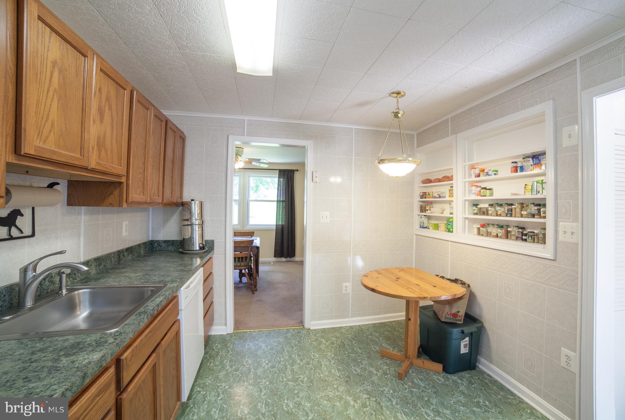 15506 Bond Mill Road Laurel, MD 20707 - Photo 15 of 29 Kitchen