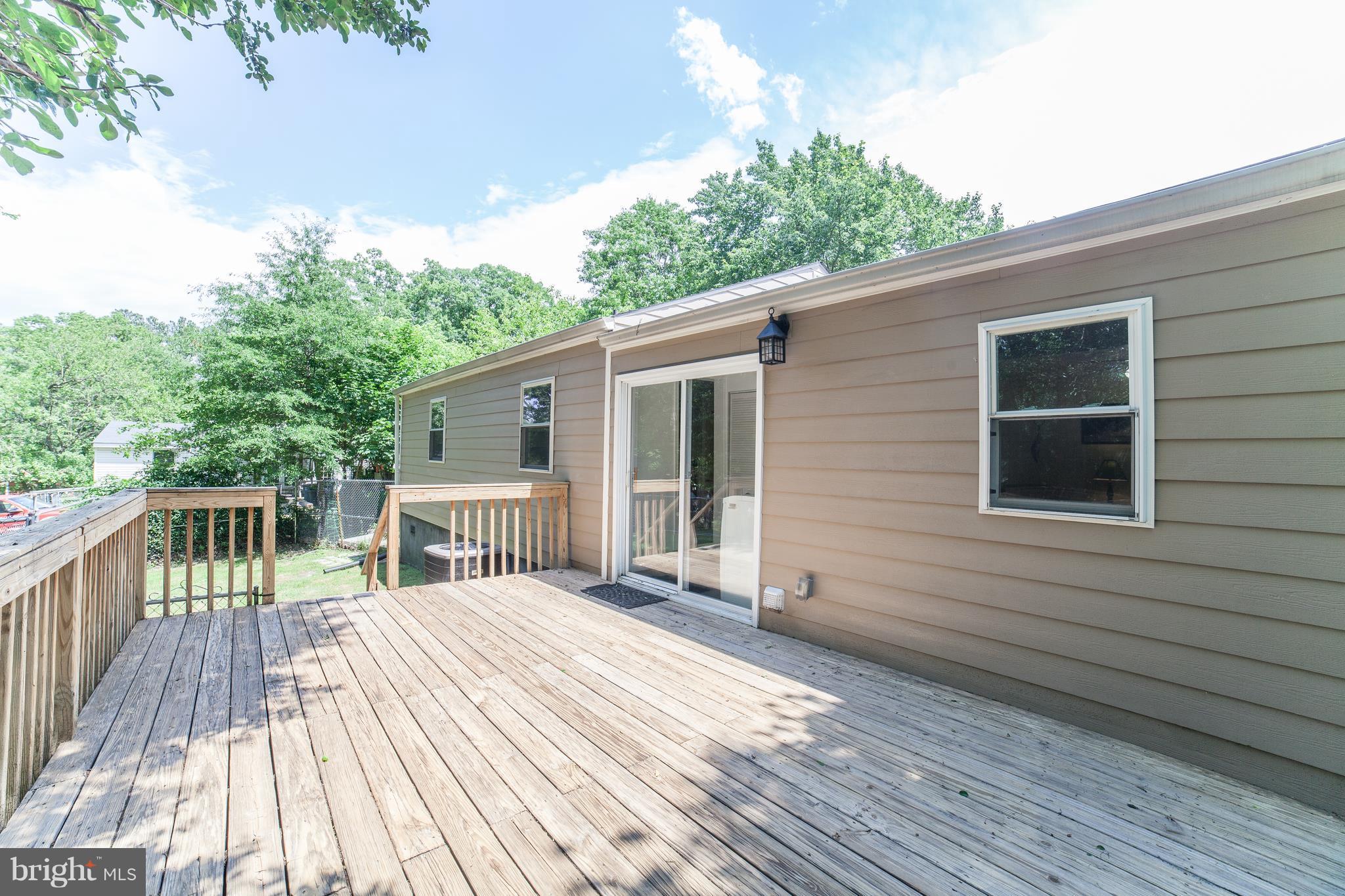 15506 Bond Mill Road Laurel, MD 20707 - Photo 25 of 29 Large Deck