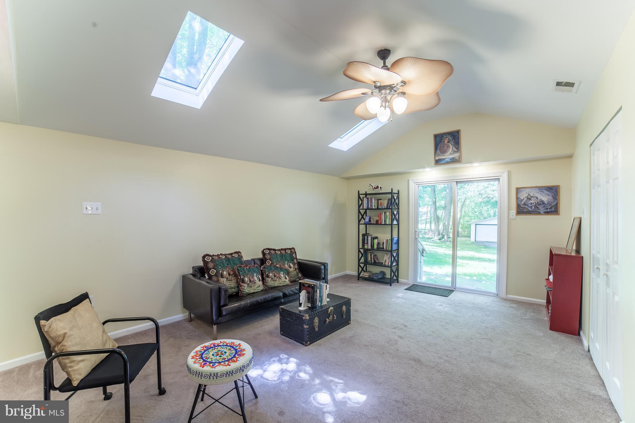 15506 Bond Mill Road Laurel, MD 20707 - Photo 6 of 29 Family Room with 2 sky lights