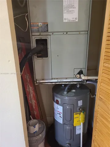 $250,000 | 9983 Nob Hill Court, Sunrise, FL 33351