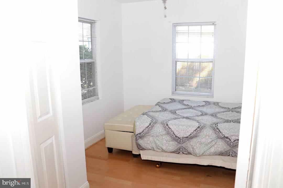12232 Bluhill Road Silver Spring, MD 20902 - Photo 22 of 48 Bedroom