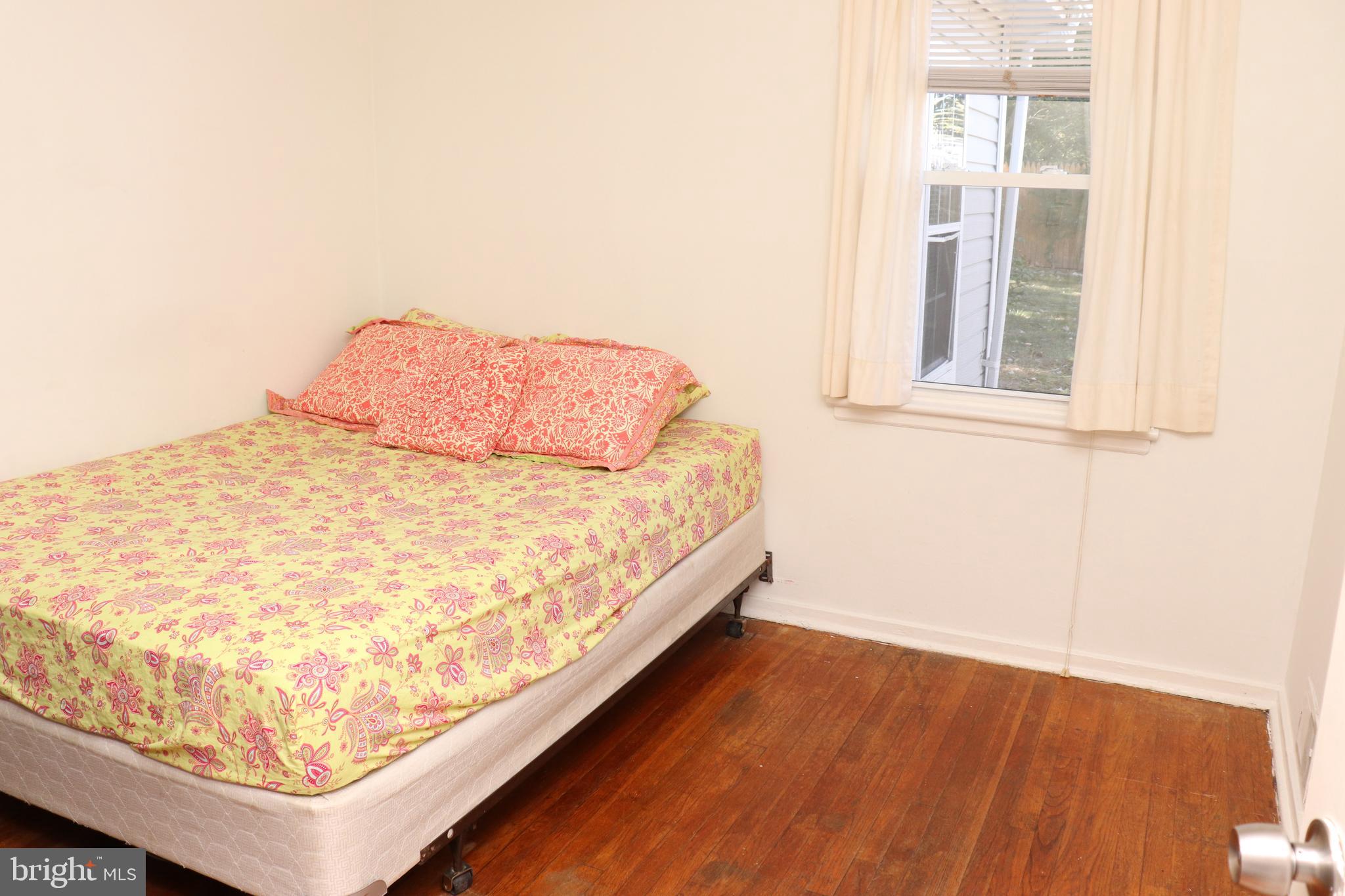 12232 Bluhill Road Silver Spring, MD 20902 - Photo 24 of 48 Bedroom