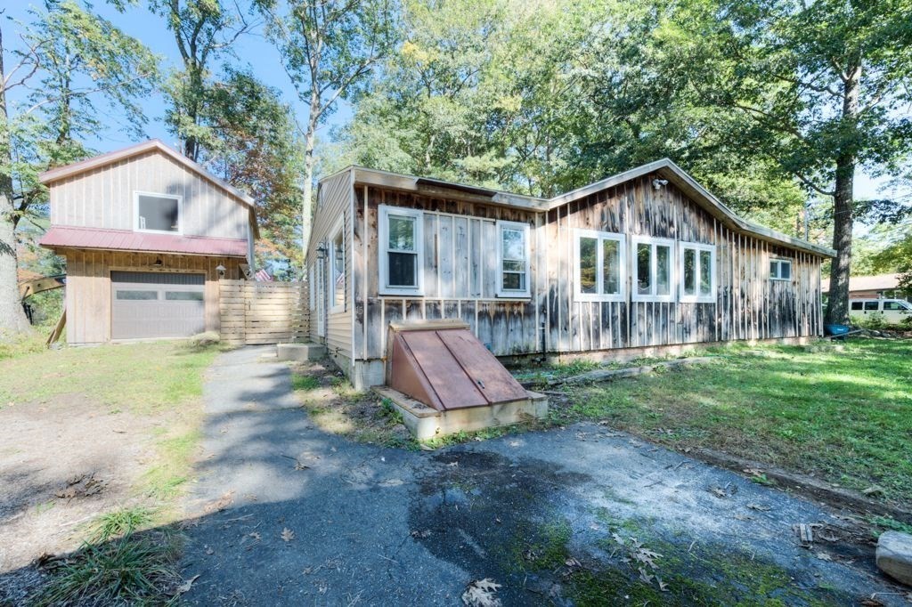 15 Wood Path Ashburnham, MA 01430 - Photo 2 of 22