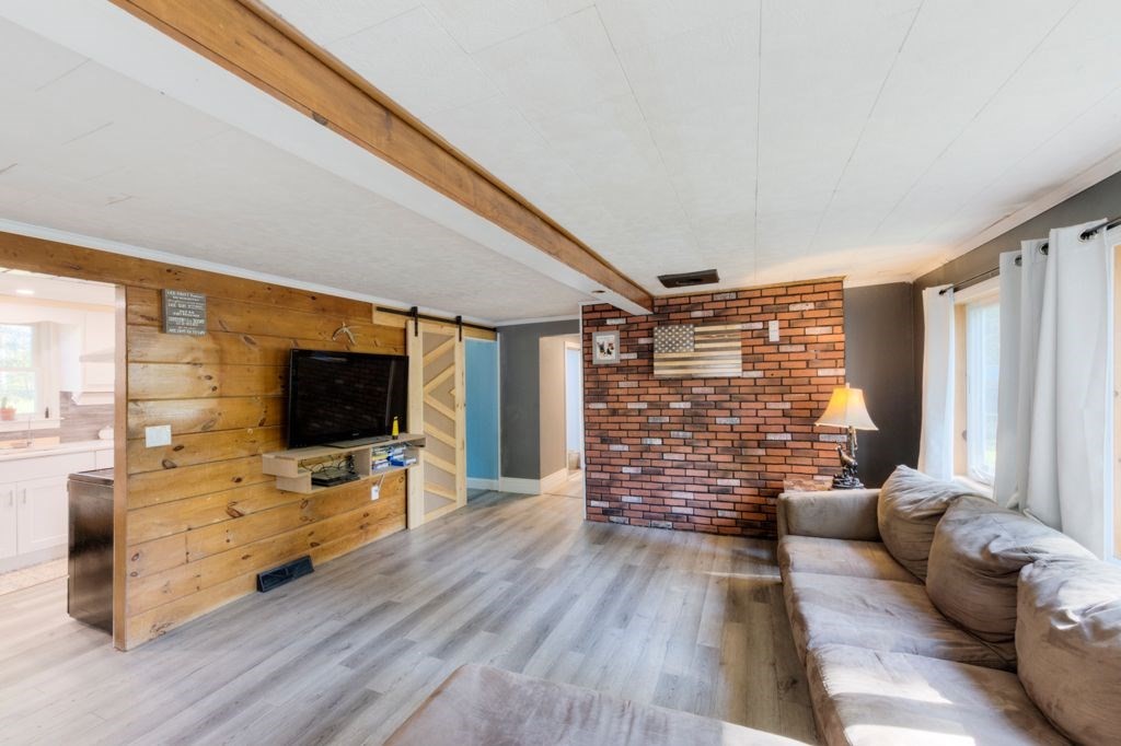 15 Wood Path Ashburnham, MA 01430 - Photo 8 of 22