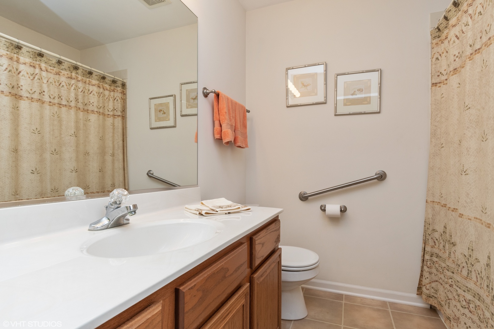 738 Riding Lane St. Charles, IL 60174 - Photo 14 of 16 Gallery Image 14