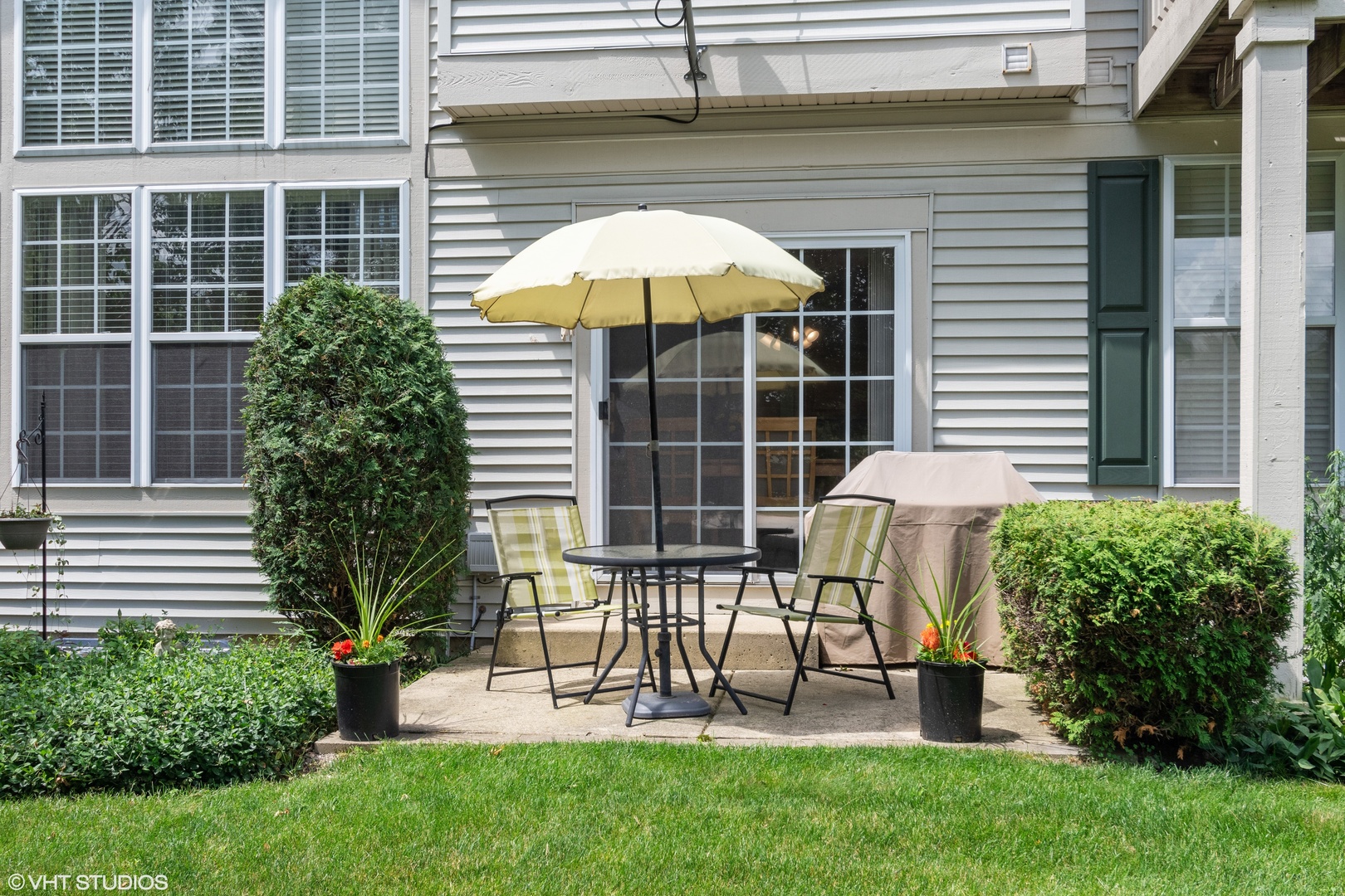 738 Riding Lane St. Charles, IL 60174 - Photo 15 of 16 Gallery Image 15