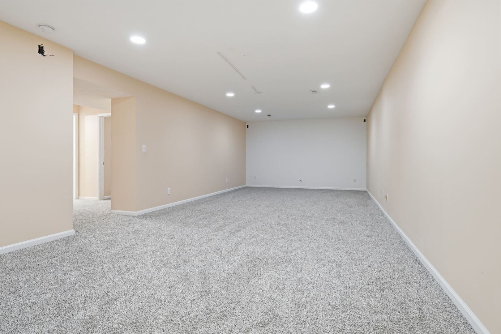 1102 Rader Run Bloomington, IL 61704 - Photo 22 of 32