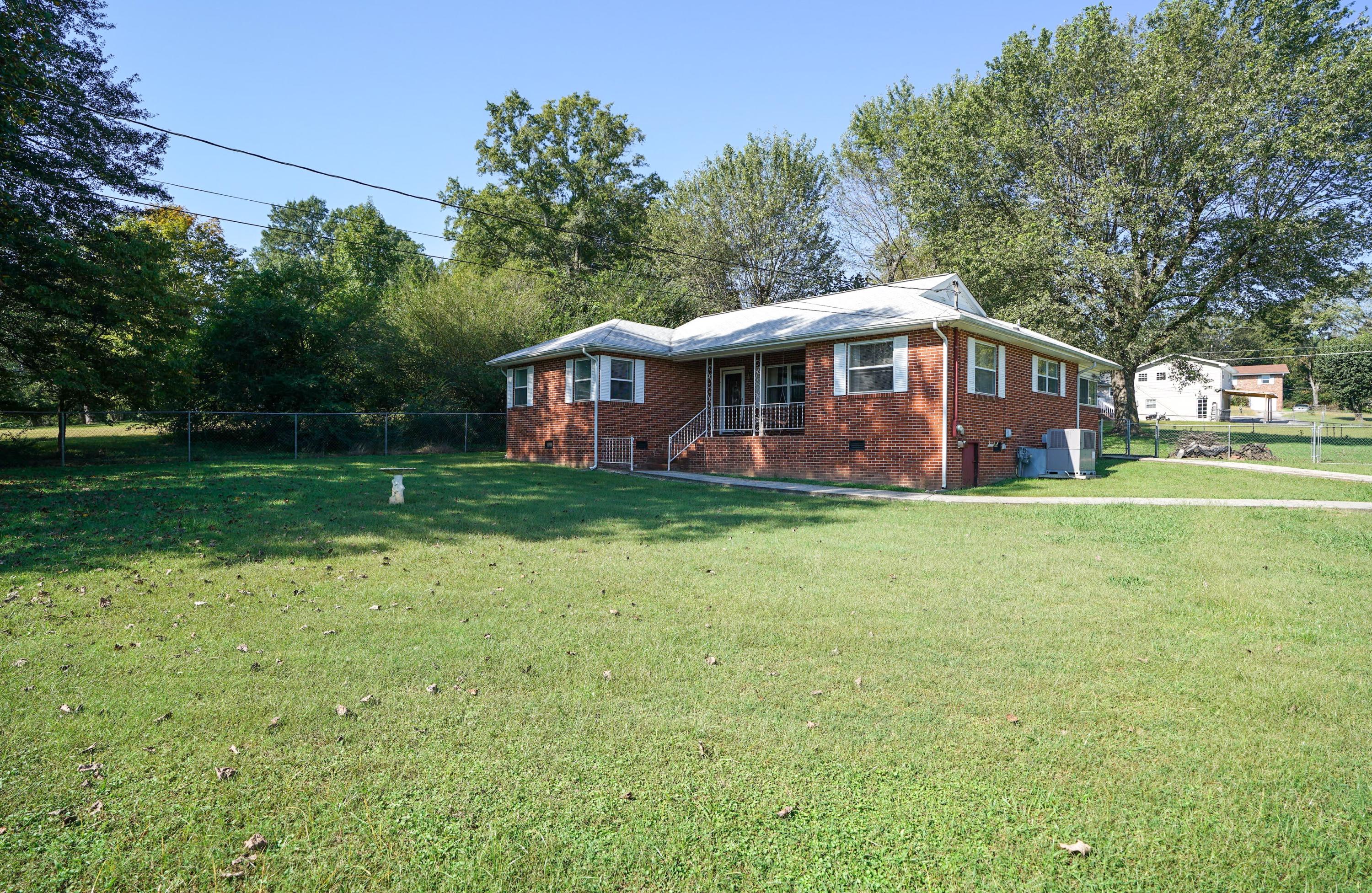 8905 North Hickory Valley Road Chattanooga, TN 37416 - Photo 1 of 23 Photo Oct 05, 10 29 59 AM
