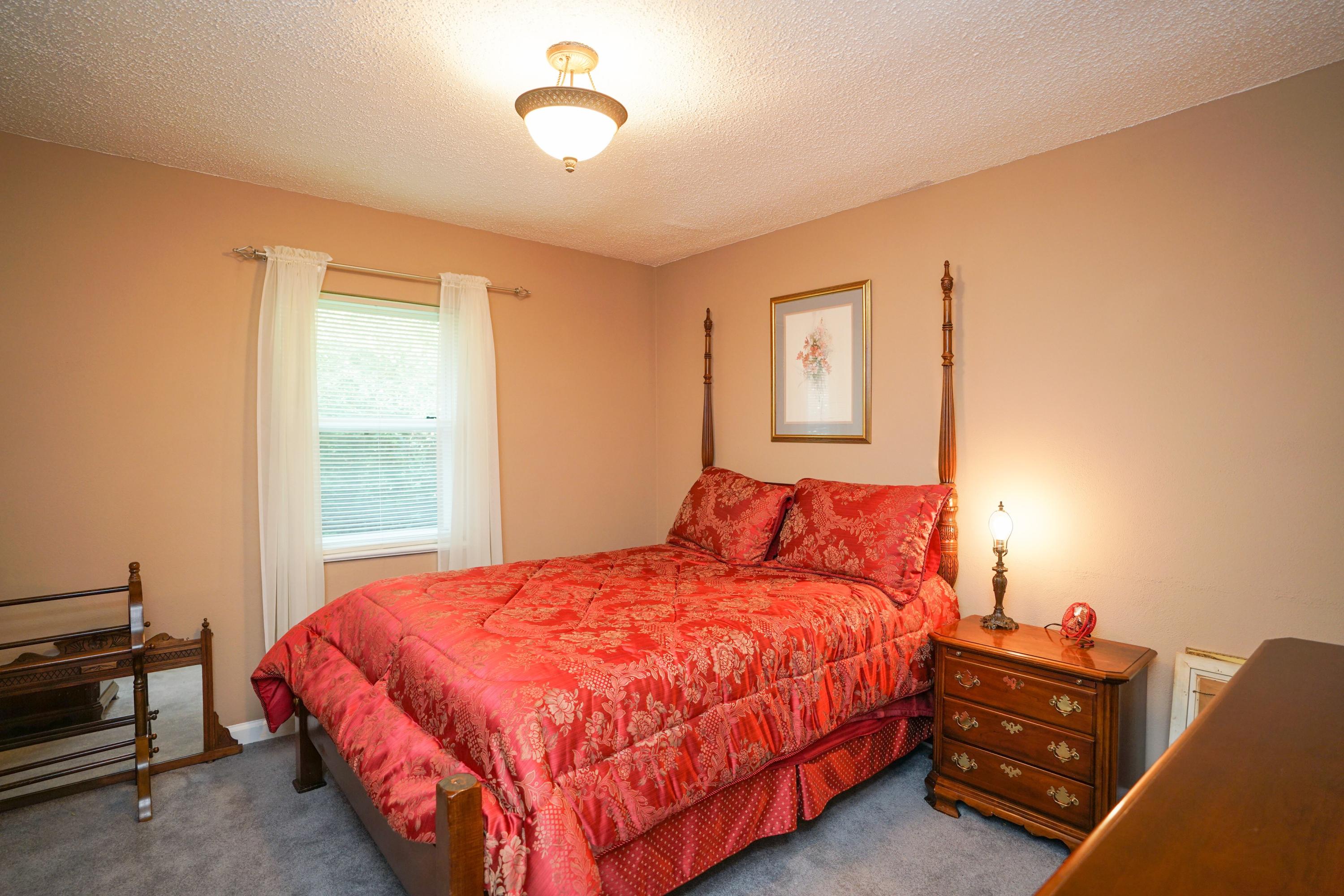 8905 North Hickory Valley Road Chattanooga, TN 37416 - Photo 14 of 23 Photo Oct 05, 10 15 19 AM