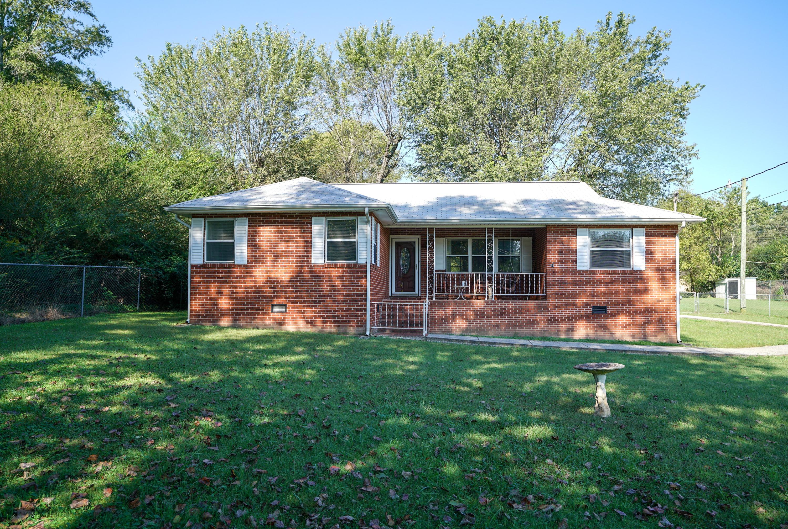 8905 North Hickory Valley Road Chattanooga, TN 37416 - Photo 3 of 23 Photo Oct 05, 10 23 30 AM