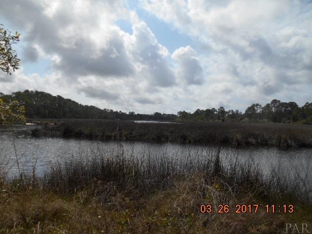 370 Riola Place Pensacola, FL 32506 - Photo 12 of 33 Gallery Image 12