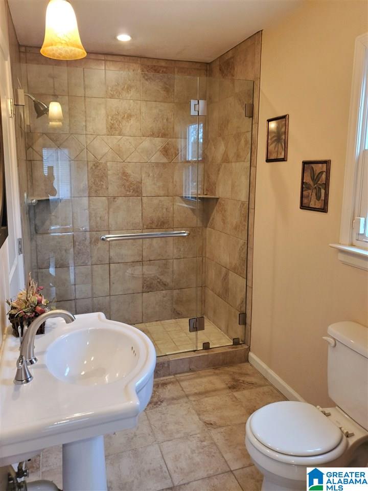 1300 Mill Creek Road Warrior, AL 35180 - Photo 7 of 39