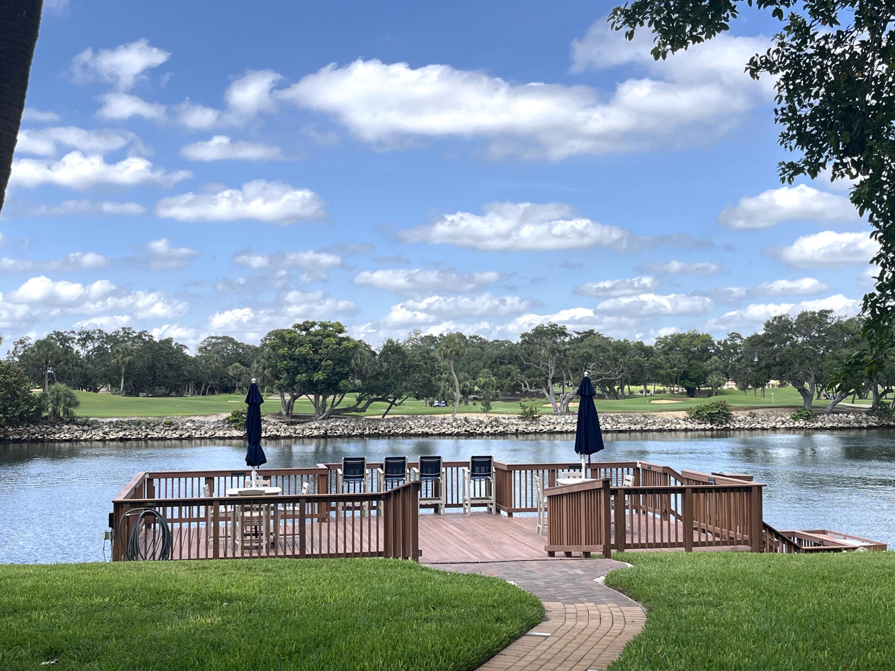 308 Golfview Road, Unit 107 North Palm Beach, FL 33408 - Photo 23 of 34 Community deck