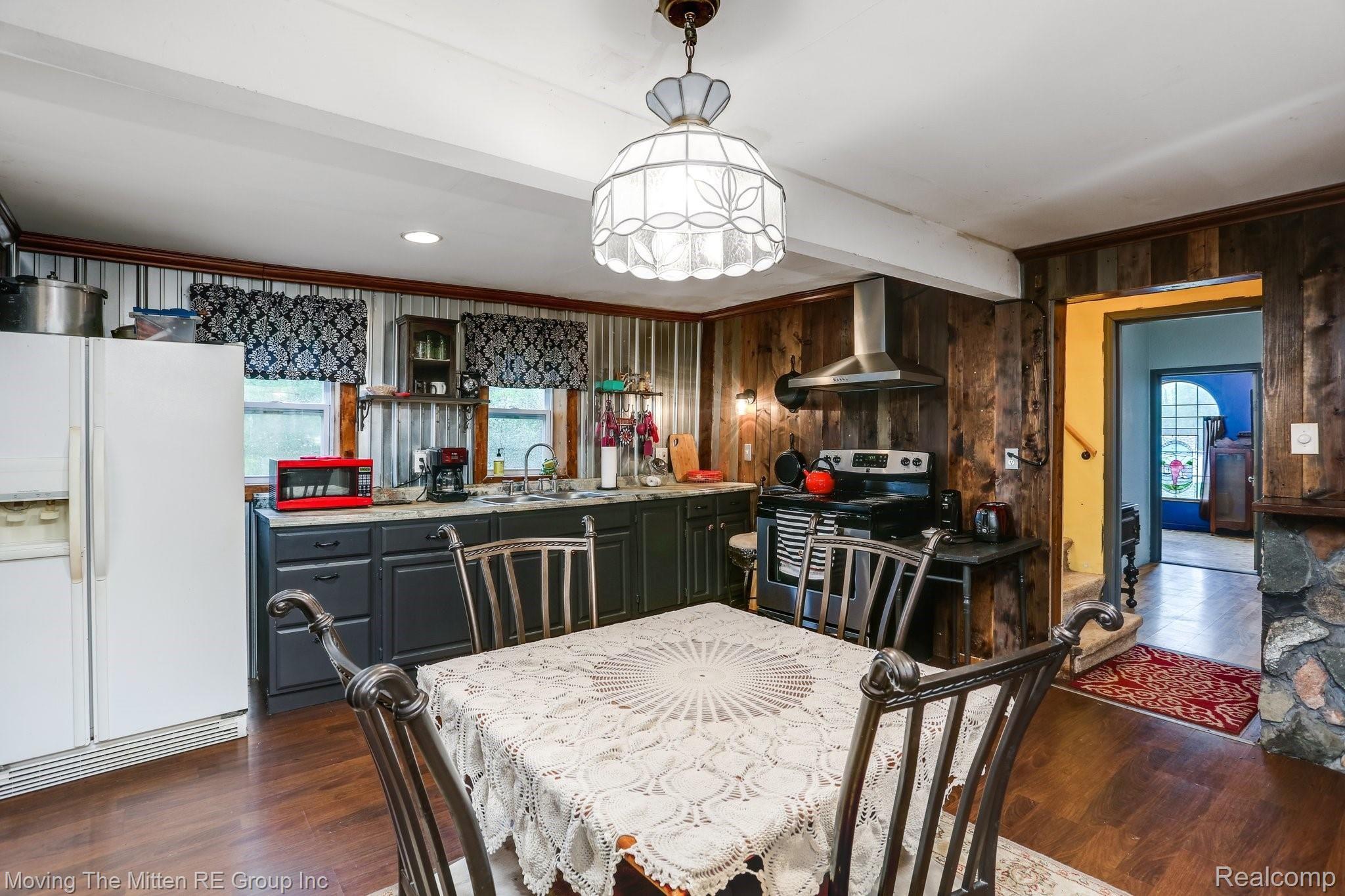 46065 Judd Road Belleville, MI 48111 - Photo 4 of 25 46065+Judd+Rd+Belleville-3-web.jpg