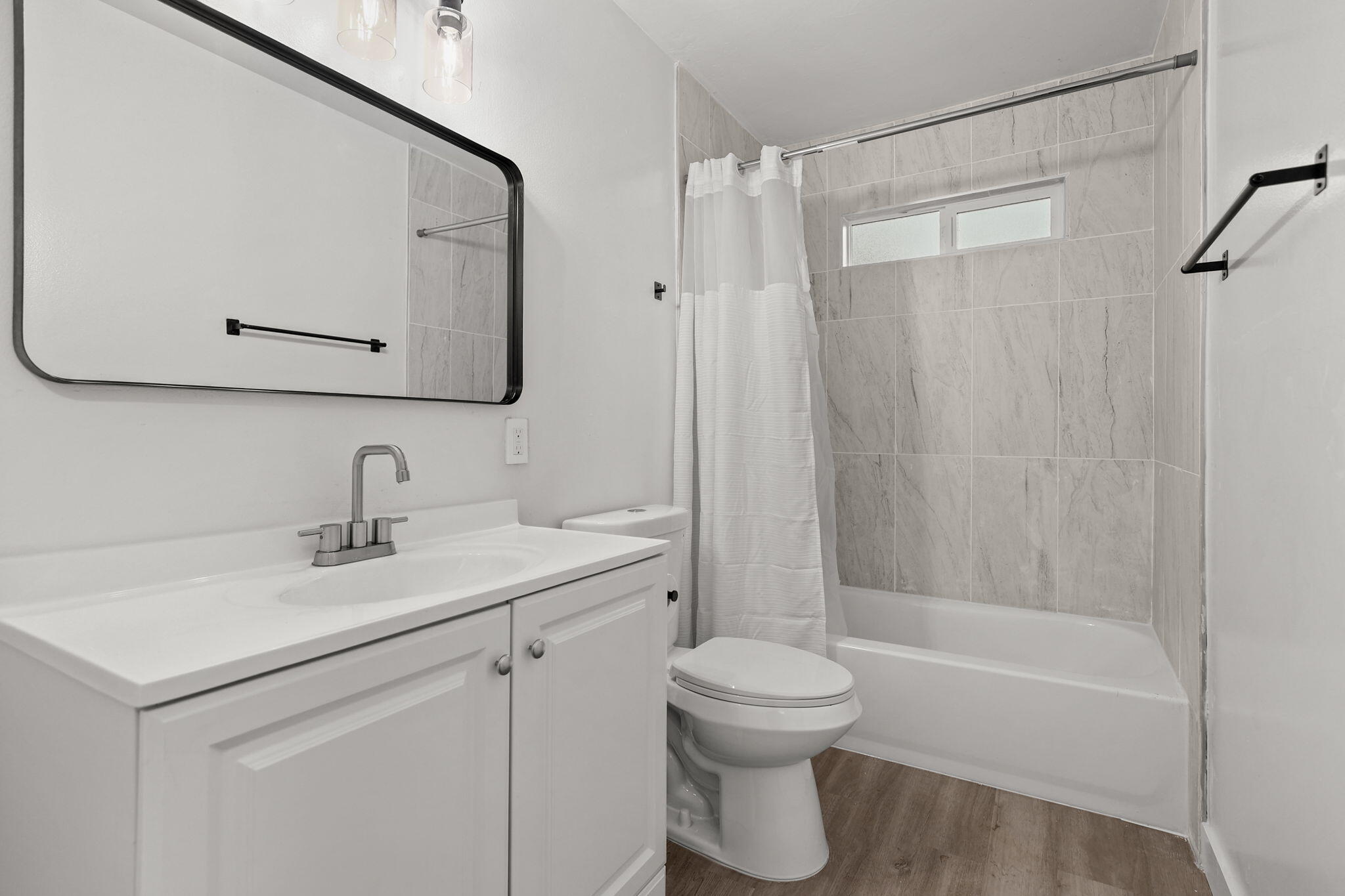 3200 Franklin Street Anderson, CA 96007 - Photo 27 of 35 a bathroom with a sink a toilet and shower