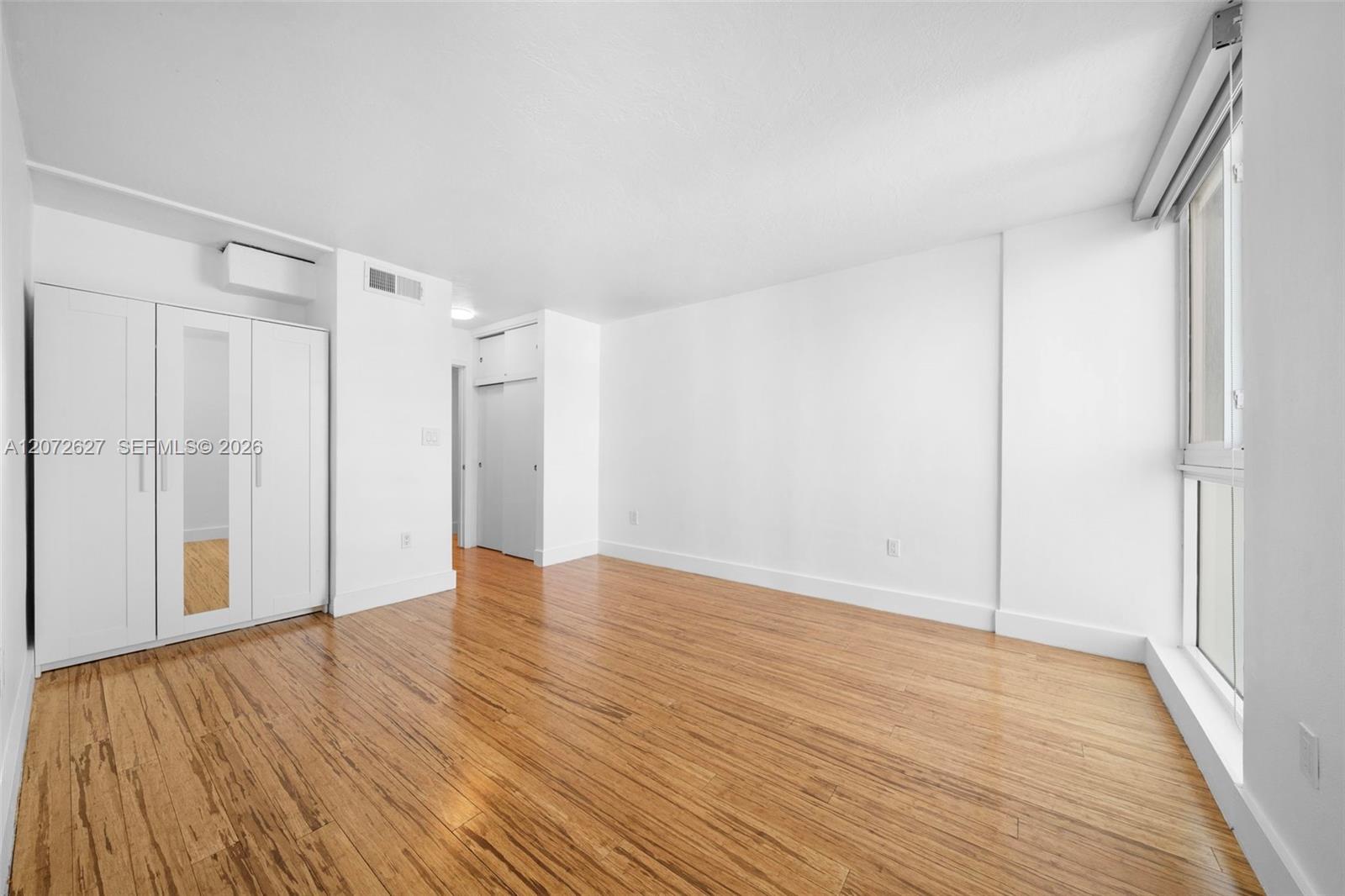 1670 Bay Road, Unit 4B Miami Beach, FL 33139 - Photo 22 of 29 Gallery Image 22