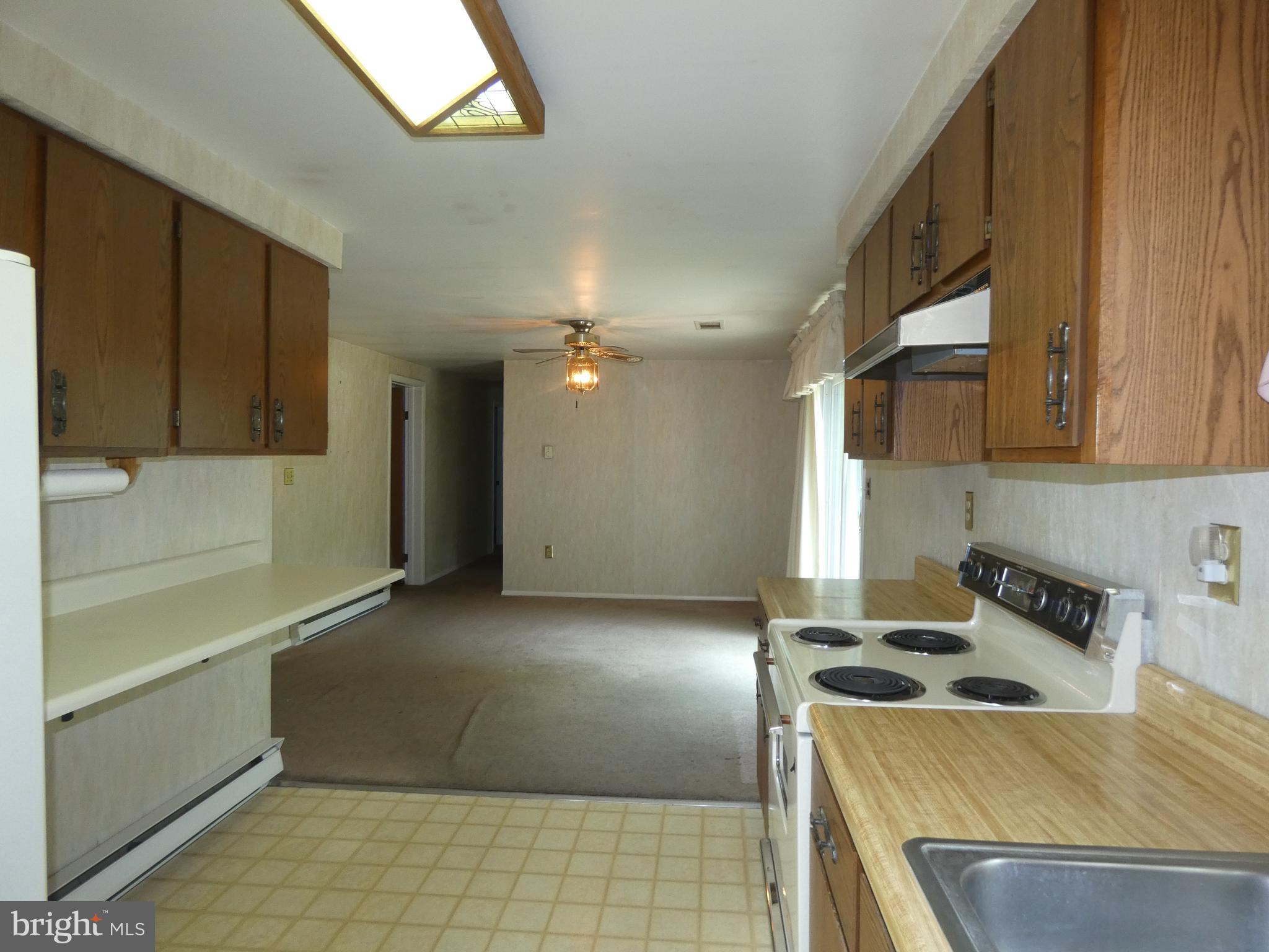 646 Ridge Road Telford, PA 18969 - Photo 12 of 81
