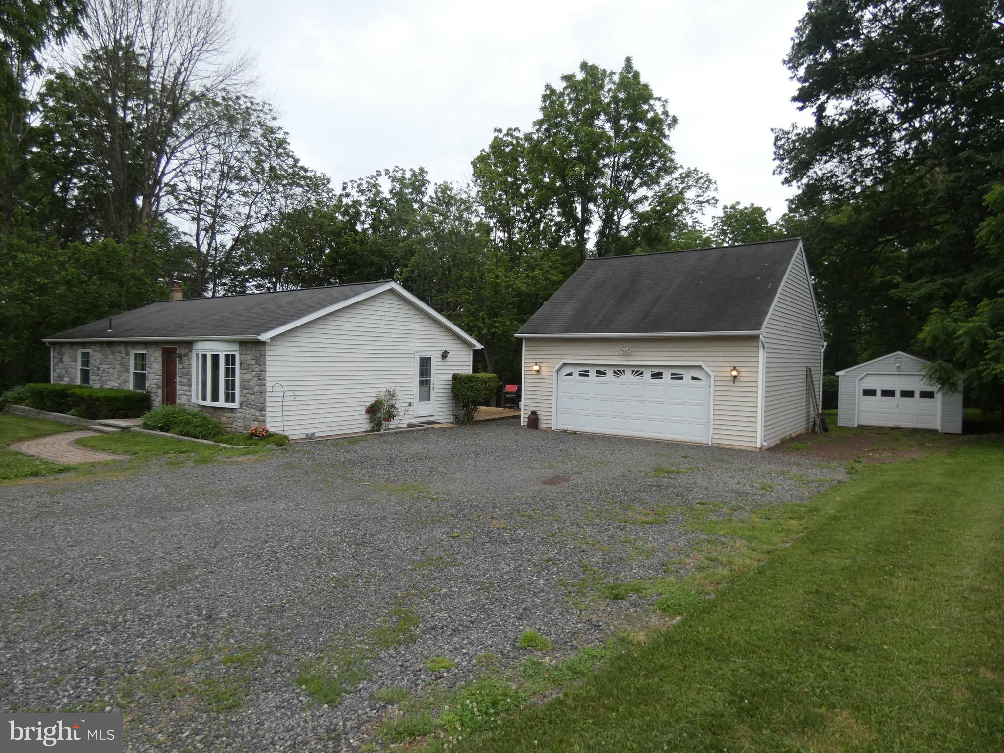 646 Ridge Road Telford, PA 18969 - Photo 6 of 81