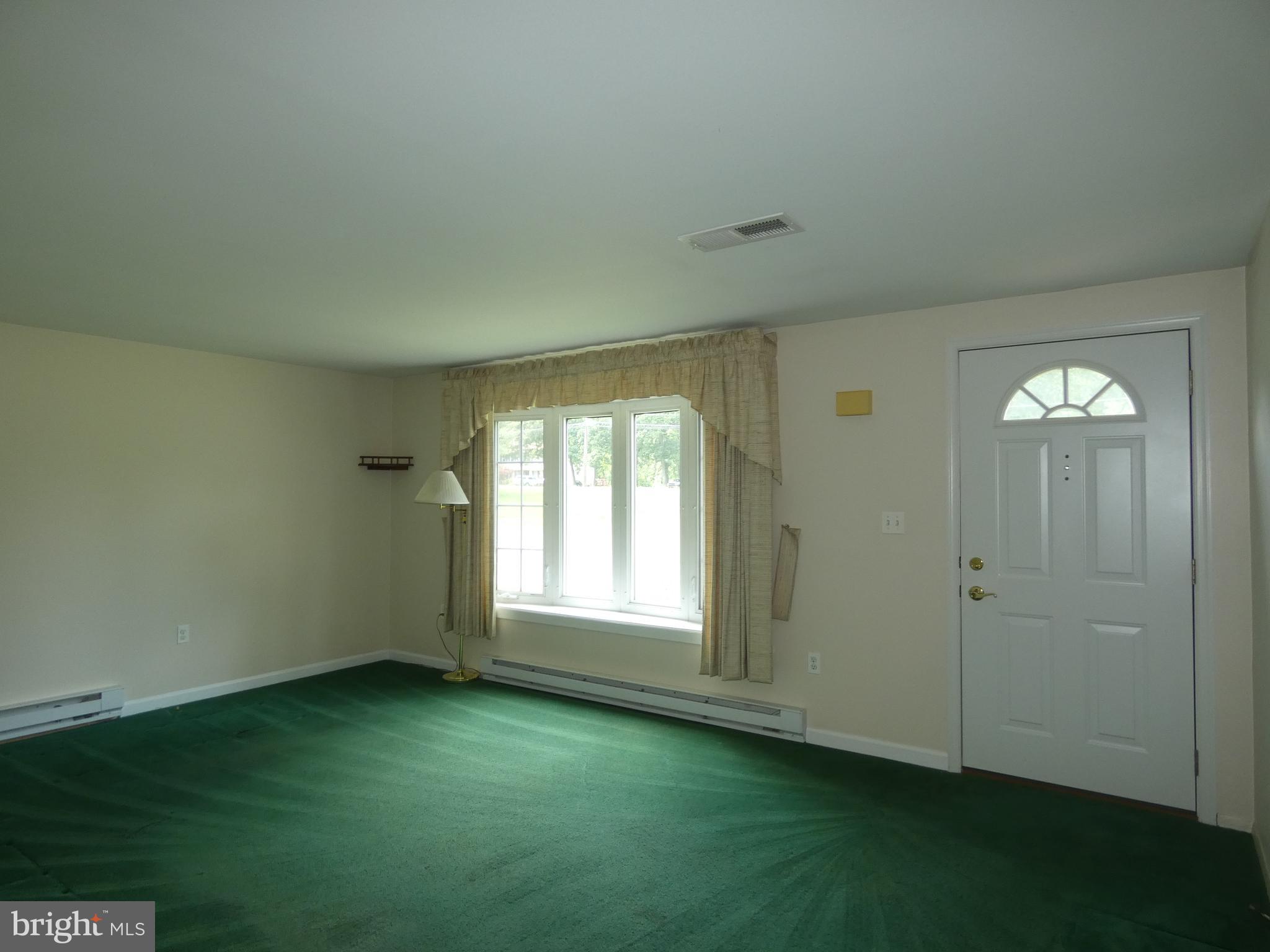 646 Ridge Road Telford, PA 18969 - Photo 9 of 81