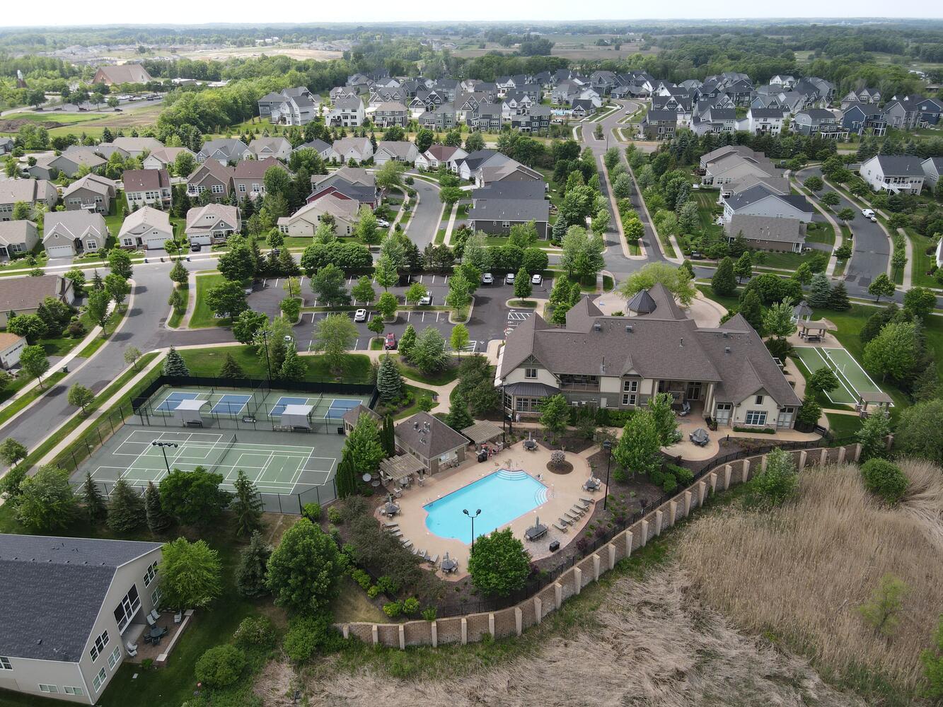 18067 76th Place North Maple Grove, MN 55311 - Photo 6 of 21
