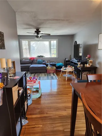 $4,500 | 29 Algonquin Drive, Middletown, RI 02842