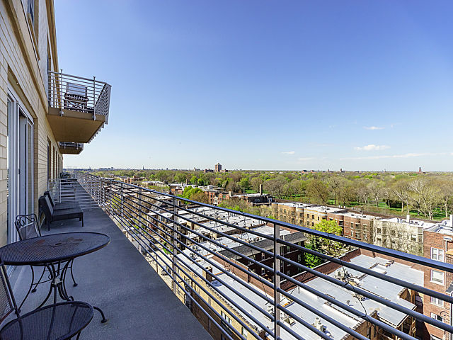4350 North Broadway, Unit 1010 Chicago, IL 60613 - Photo 23 of 25