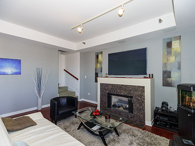 4350 North Broadway, Unit 1010 Chicago, IL 60613 - Photo 5 of 25