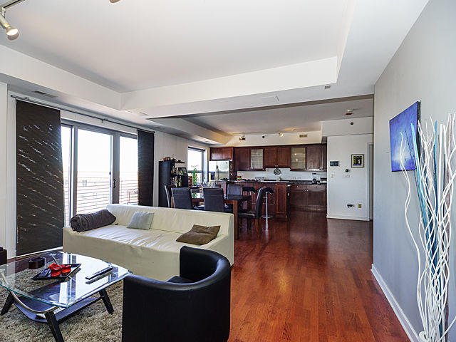 4350 North Broadway, Unit 1010 Chicago, IL 60613 - Photo 6 of 25