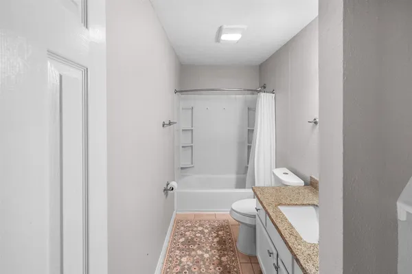 $1,795 | 16766 Lake Circle, Conroe, TX 77302