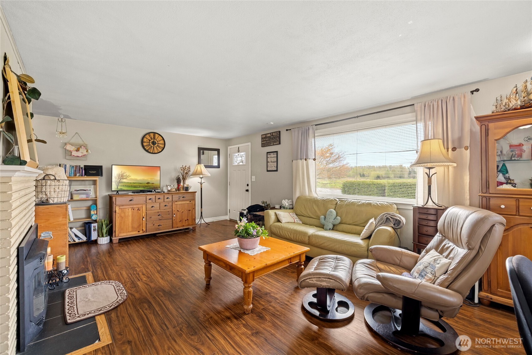 20181 Lafayette Road Burlington, WA 98233 - Photo 5 of 16 Gallery Image 5