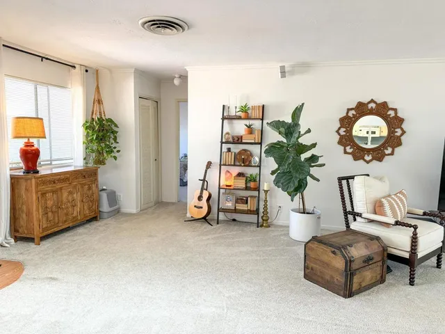 $3,999 | 829 7th Street, Ramona, CA 92065