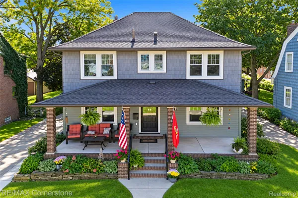 $400,000 | 22131 South Military Street, Dearborn, MI 48124