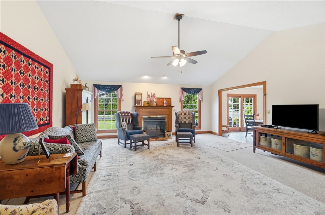656 Gardenview Circle Lima, OH 45801 - Photo 5 of 43