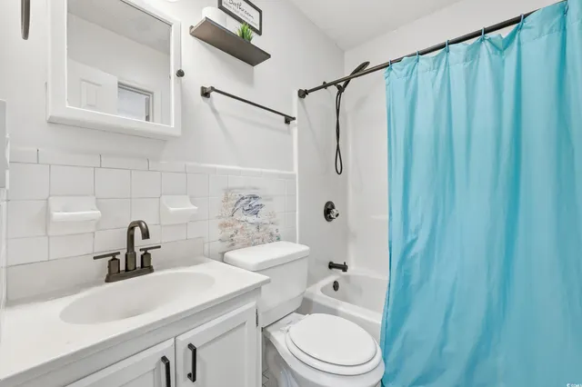 $215,000 | 412 Chesterfield Court, Myrtle Beach, SC 29577