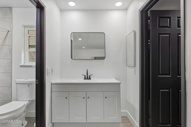 $888,000 | 20448 Calhaven Drive, Saugus, CA 91390