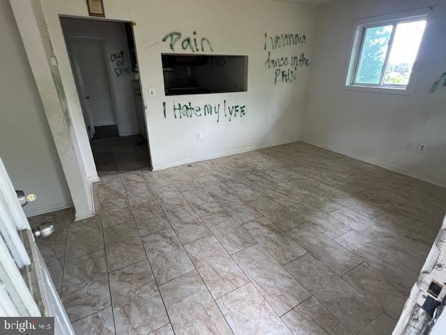 18504 Triangle Street Triangle, VA 22172 - Photo 3 of 9 Gallery Image 3