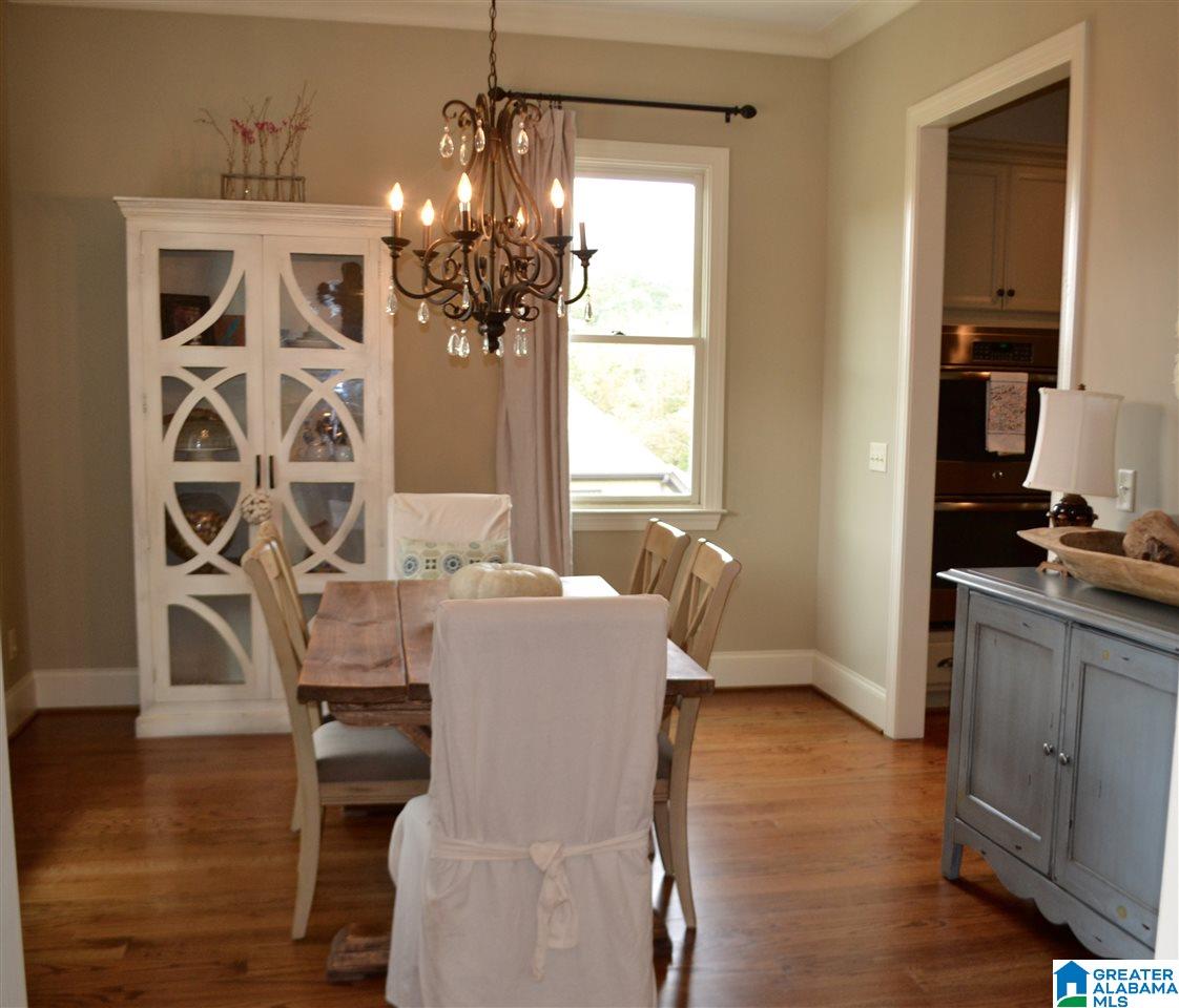 531 Greenbrier Way Birmingham, AL 35244 - Photo 7 of 49