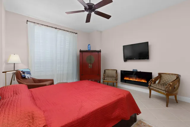 $2,600,000 | 801 South Olive Avenue, Unit 711, West Palm Beach, FL 33401