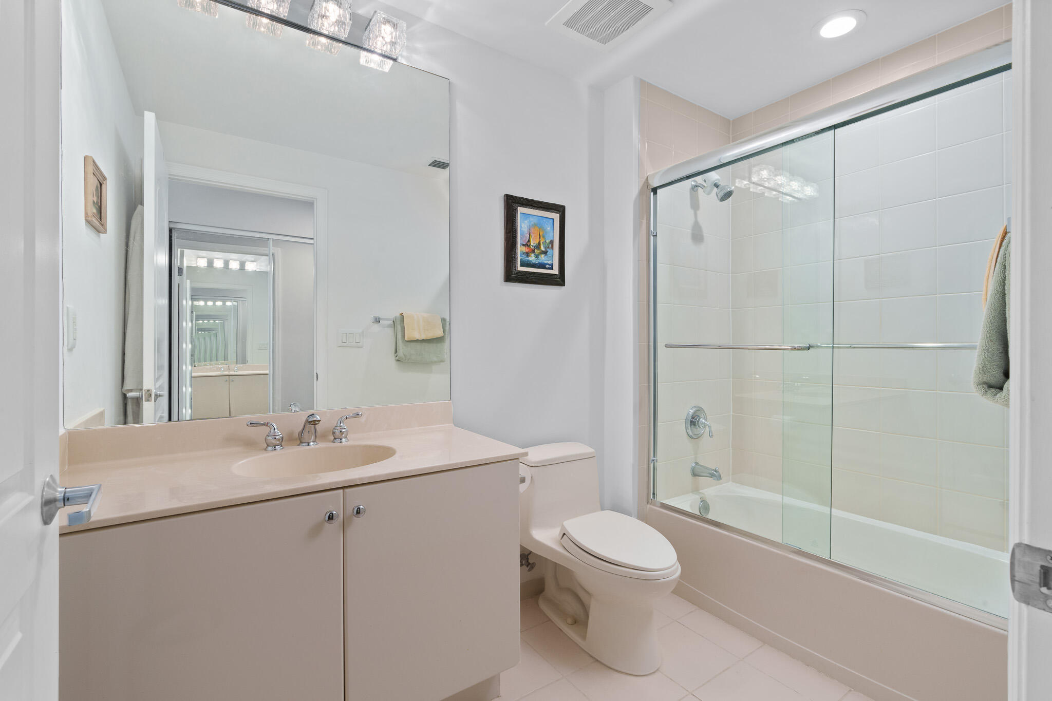 801 South Olive Avenue, Unit 711 West Palm Beach, FL 33401 - Photo 50 of 78 2nd bathroom