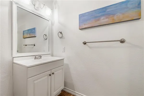 $1,195 | 400 West 35th Street, Unit 103, Austin, TX 78705