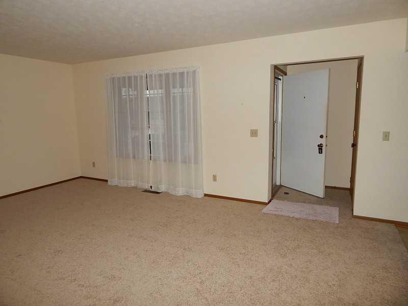 1130 Armsgate Road, Unit 174 Springfield, OH 45503 - Photo 2 of 25