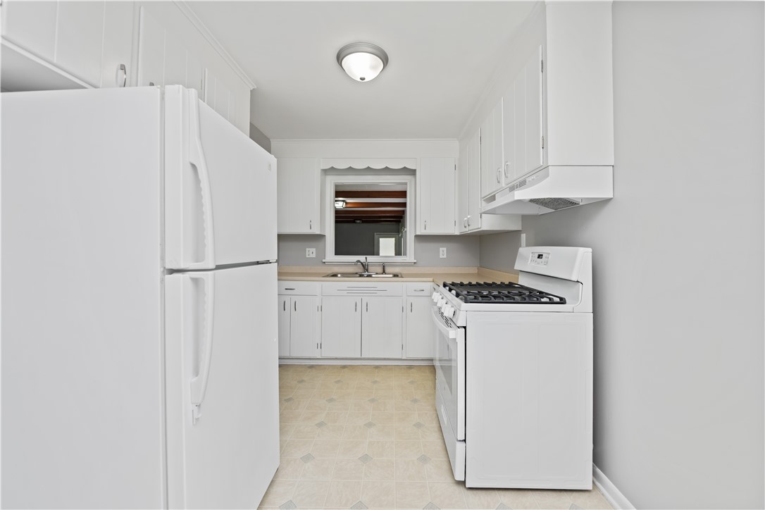 70 Alcott Road Greece, NY 14626 - Photo 11 of 38