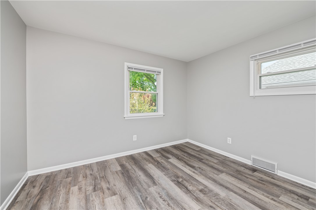 70 Alcott Road Greece, NY 14626 - Photo 21 of 38