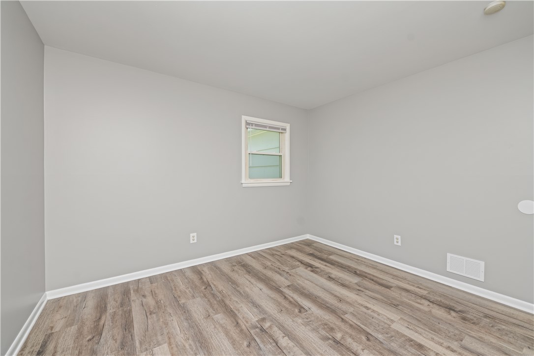 70 Alcott Road Greece, NY 14626 - Photo 25 of 38