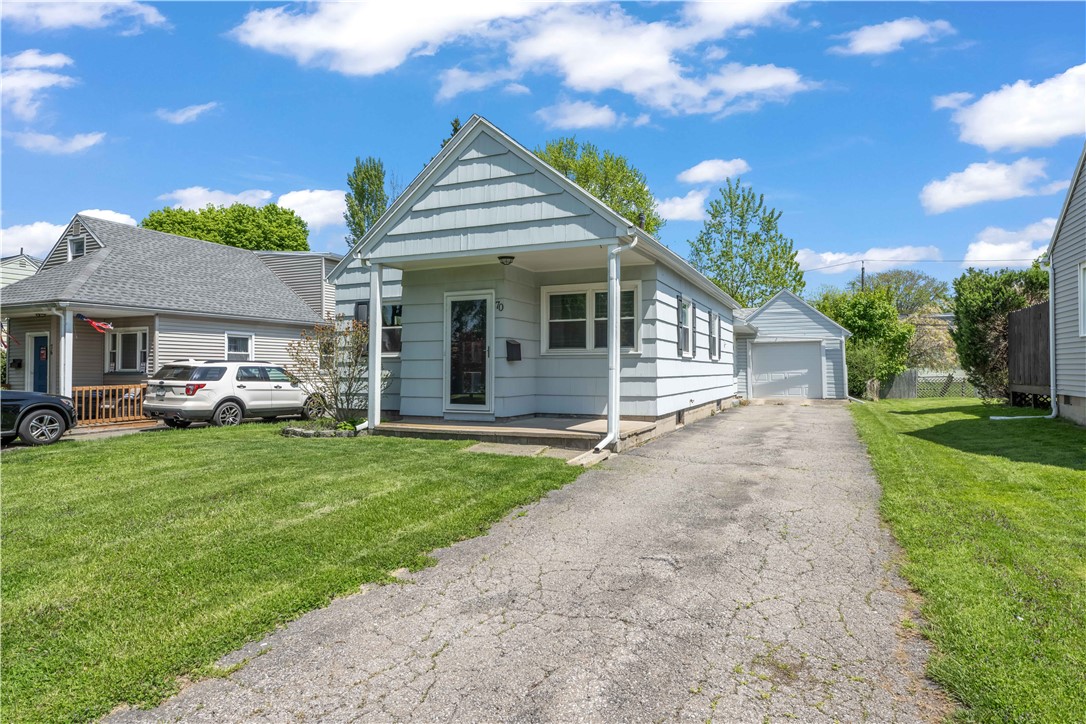 70 Alcott Road Greece, NY 14626 - Photo 3 of 38