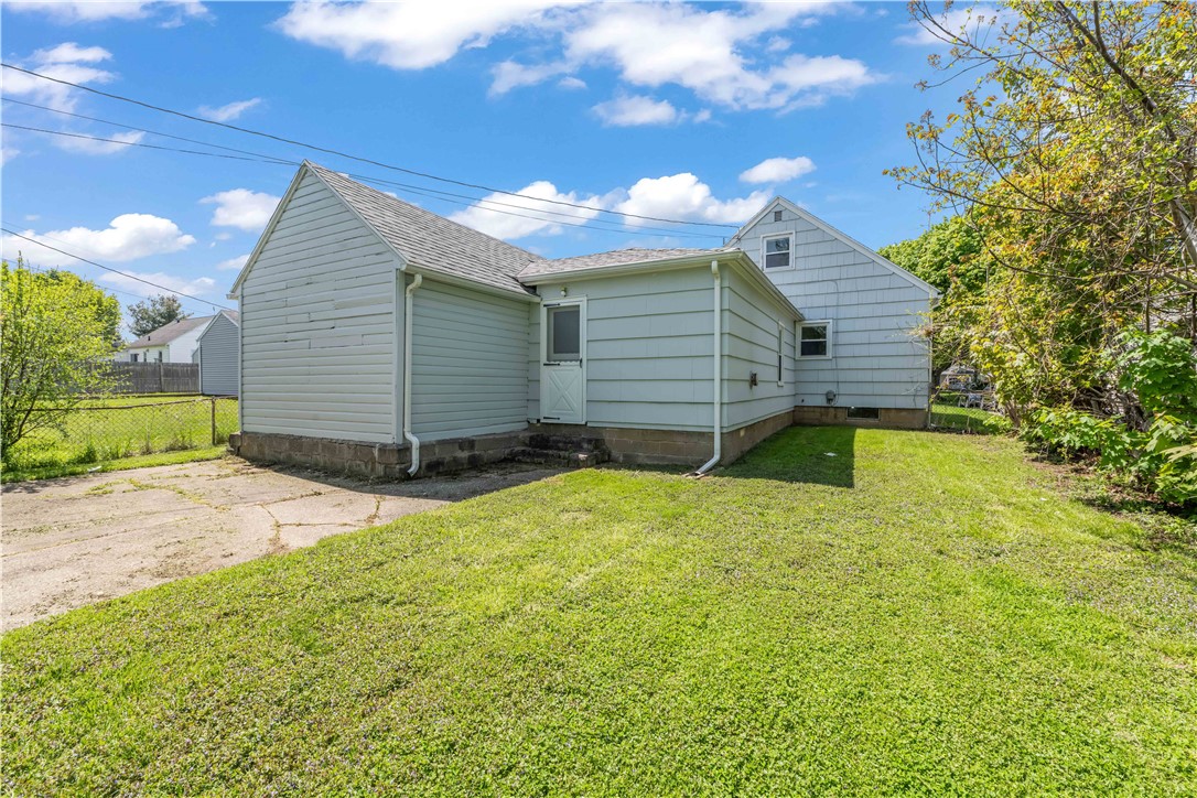 70 Alcott Road Greece, NY 14626 - Photo 33 of 38