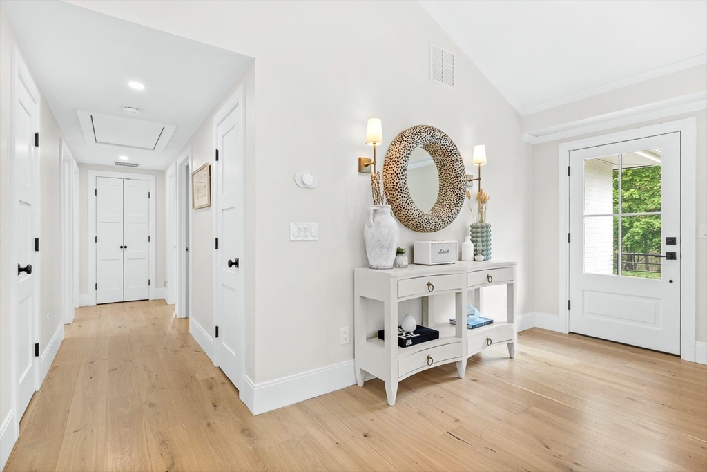 41 Sunset Road Winchester, MA 01890 - Photo 6 of 42