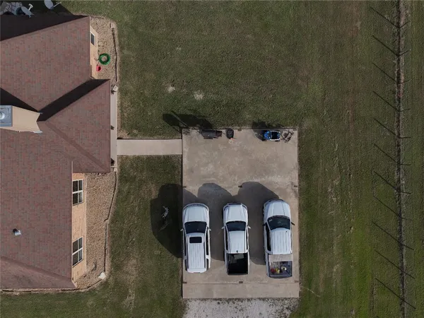 $535,000 | 27985 Fm 831, Oakwood, TX 75855